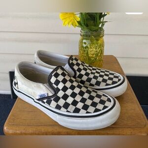 Checker Ultra Cush Vans